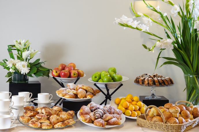 Imagen del bar/restaurante del Hotel Leonardo Beach Tel Aviv. Foto 5