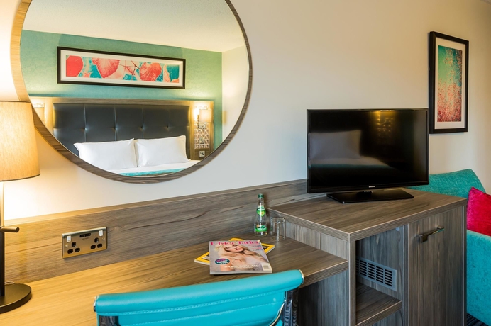 Imagen de la habitación del Hotel Leonardo Belfast. Foto 10