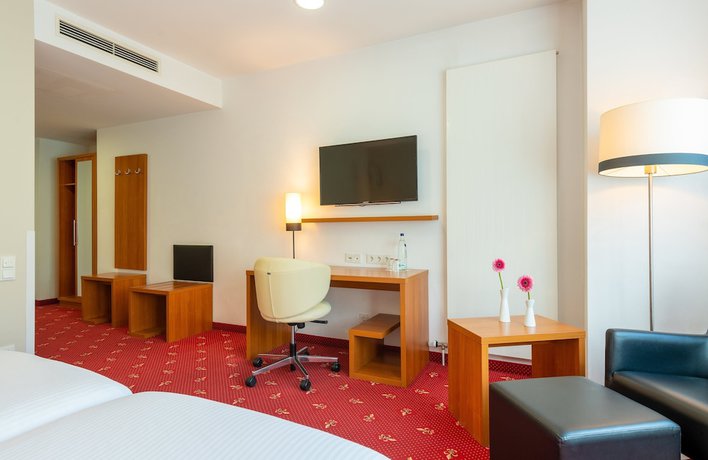 Imagen de la habitación del Hotel Leonardo Berlin KU'DAMM. Foto 4