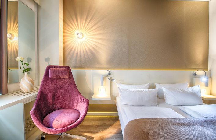 Imagen de la habitación del Hotel Leonardo Berlin Mitte. Foto 8