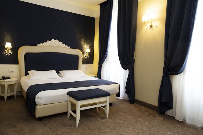 Imagen de la habitación del Hotel Leonardo Boutique Hotel Rome Monti. Foto 4