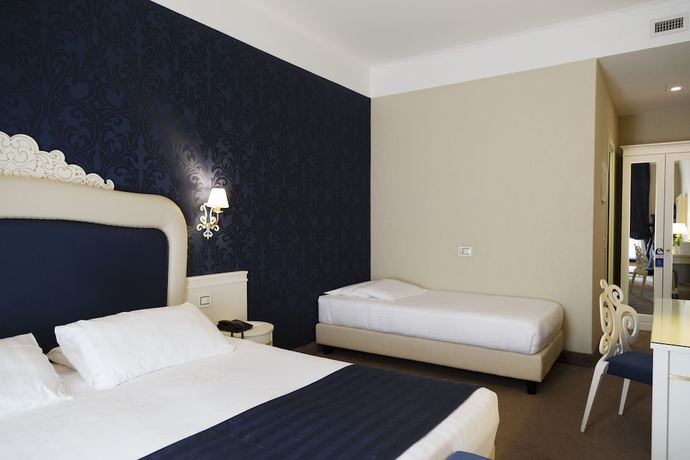 Imagen de la habitación del Hotel Leonardo Boutique Hotel Rome Monti. Foto 13