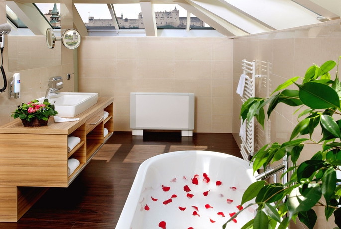 Imagen de la habitación del Hotel Leonardo Boutique Hotel Salzburg Gablerbräu. Foto 8