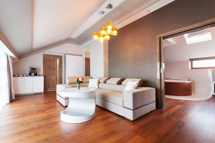 Imagen de la habitación del Hotel Leonardo Boutique Krakow City Center. Foto 16