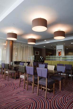 Imagen del bar/restaurante del Hotel Leonardo Bradford - Formerly Jurys Inn. Foto 1