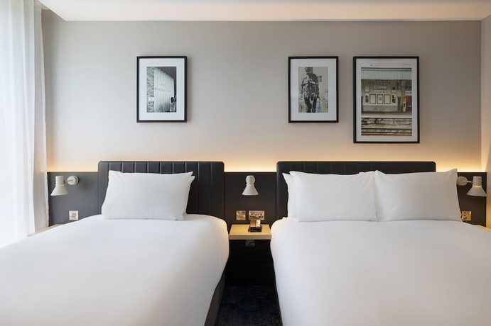 Imagen de la habitación del Hotel Leonardo Bristol City. Foto 6