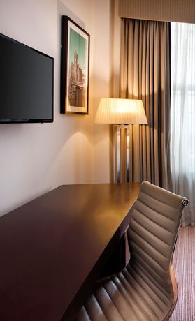 Imagen de la habitación del Hotel Leonardo Cardiff. Foto 12
