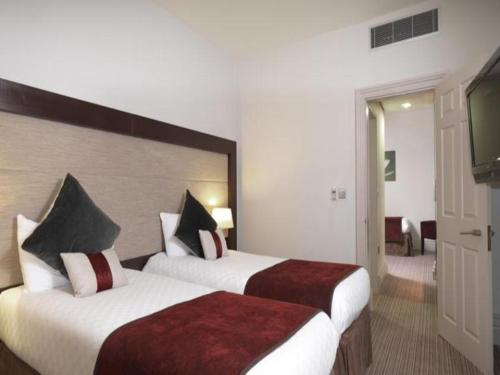 Imagen de la habitación del Hotel Leonardo Cardiff. Foto 17