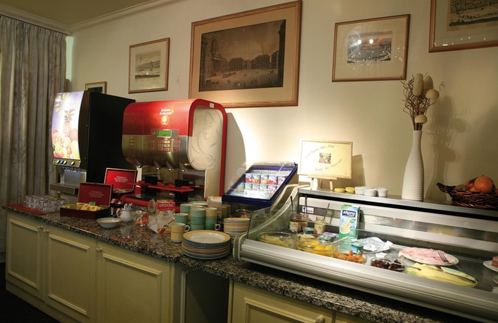 Imagen del bar/restaurante del Hotel Leonardo Charleroi City. Foto 6