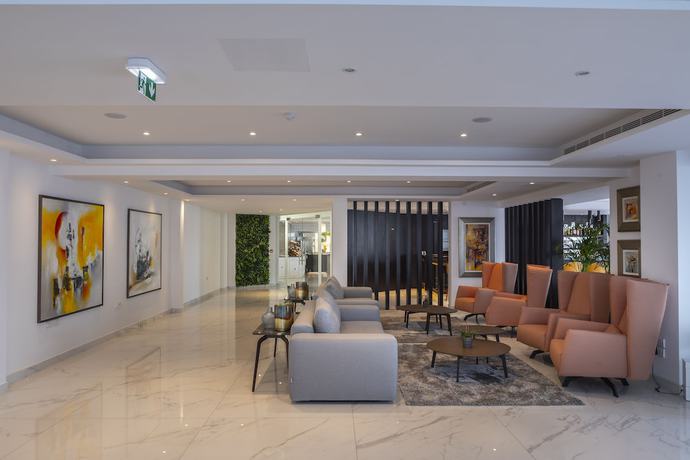 Imagen de los interiores del Hotel Leonardo Crystal Cove and Spa by the sea - Adults Only. Foto 20