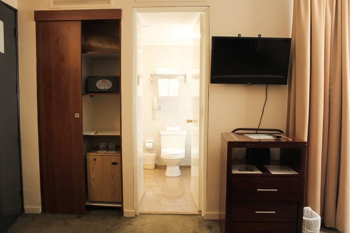 Imagen de la habitación del Hotel Leonardo Da Vinci, Las Condes. Foto 8