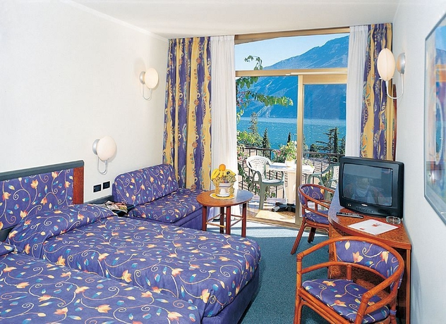 Imagen de la habitación del Hotel Leonardo Da Vinci, Limone sul Garda. Foto 6