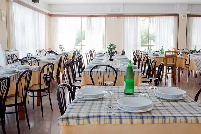 Imagen del bar/restaurante del Hotel Leonardo Da Vinci, Pesaro. Foto 4