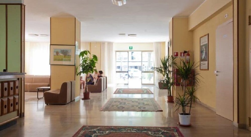 Imagen de los interiores del Hotel Leonardo Da Vinci, Pesaro. Foto 15