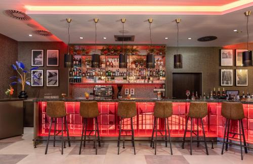 Imagen del bar/restaurante del Hotel Leonardo Dortmund. Foto 12