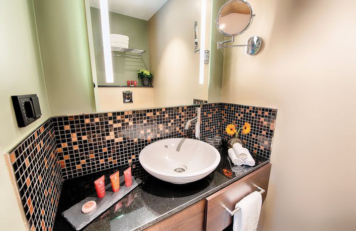 Imagen de la habitación del Hotel Leonardo Dortmund. Foto 8