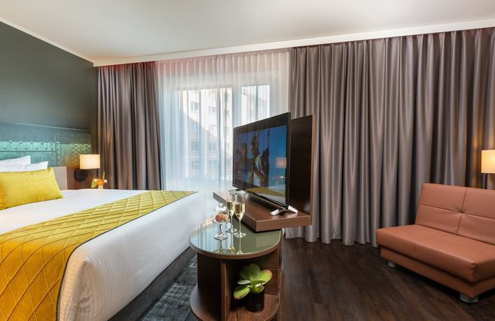 Imagen de la habitación del Hotel Leonardo Dortmund. Foto 11