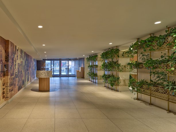 Imagen de los interiores del Hotel Leonardo Eden Amsterdam City Center, &Aacute;msterdam. Foto 11