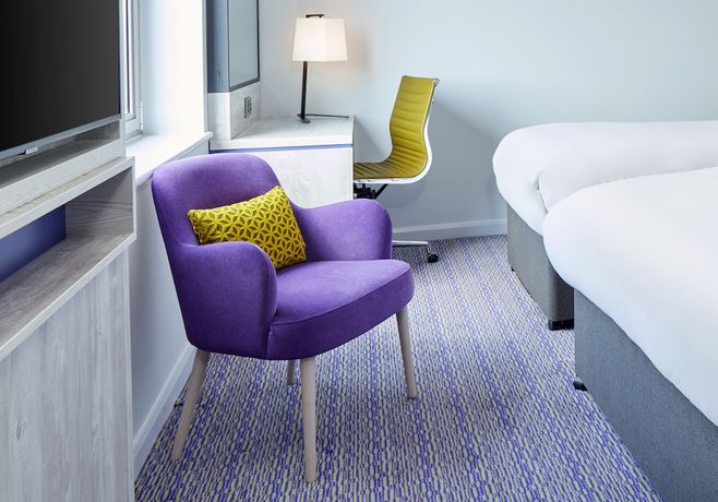 Imagen de la habitación del Hotel Leonardo Exeter. Foto 6