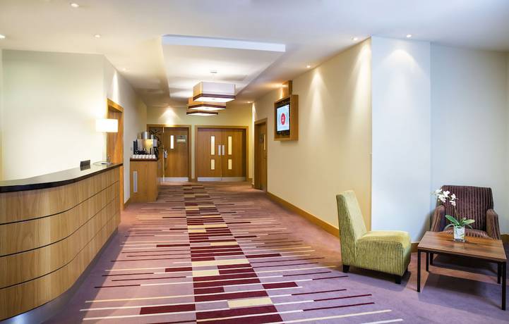 Imagen de los interiores del Hotel Leonardo Exeter. Foto 17