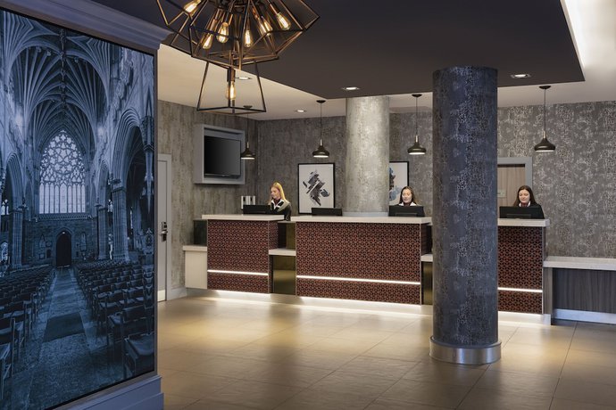 Imagen de los interiores del Hotel Leonardo Exeter. Foto 19