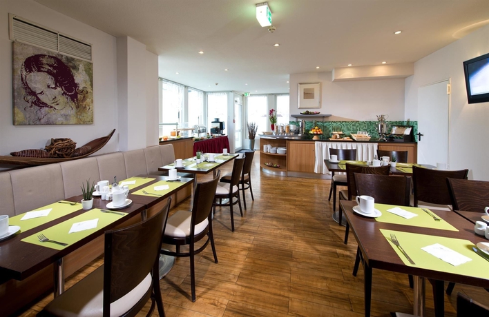 Imagen del bar/restaurante del Hotel Leonardo Frankfurt City Center. Foto 4