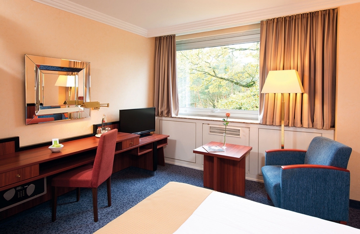 Imagen de la habitación del Hotel Leonardo Frankfurt City South. Foto 4