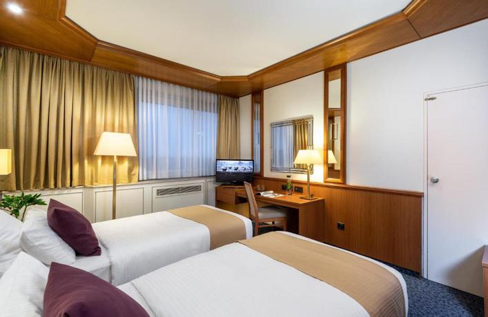 Imagen de la habitación del Hotel Leonardo Frankfurt City South. Foto 11