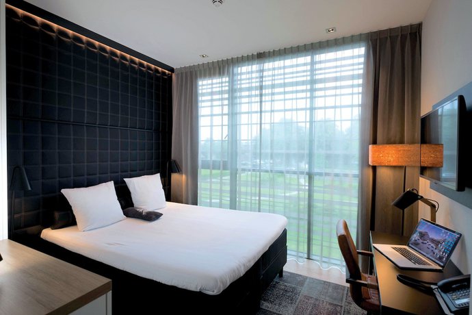 Imagen de la habitación del Hotel Leonardo Groningen. Foto 7