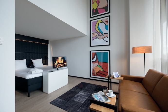 Imagen de la habitación del Hotel Leonardo Groningen. Foto 17