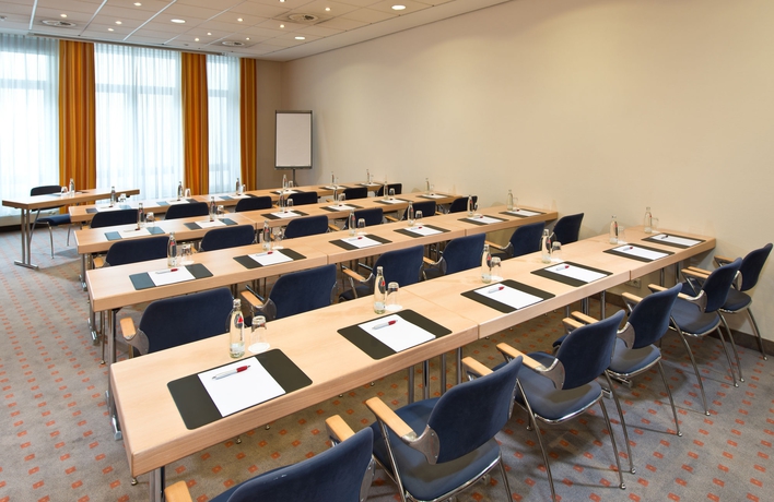 Imagen de los interiores del Hotel Leonardo Hamburg Airport. Foto 15