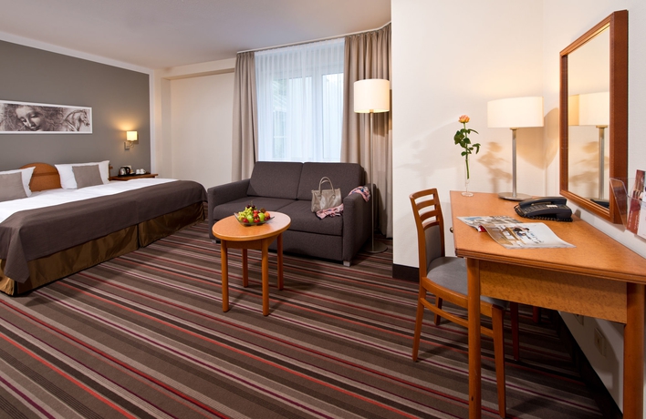 Imagen de la habitación del Hotel Leonardo Hamburg Airport. Foto 8