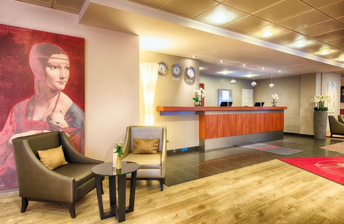 Imagen de los interiores del Hotel Leonardo Hamburg City Nord. Foto 17