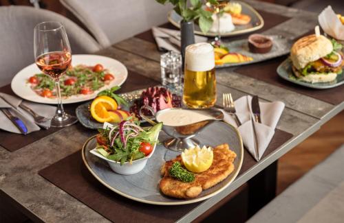 Imagen general del Hotel Leonardo Hamburg Elbbruken. Foto 5