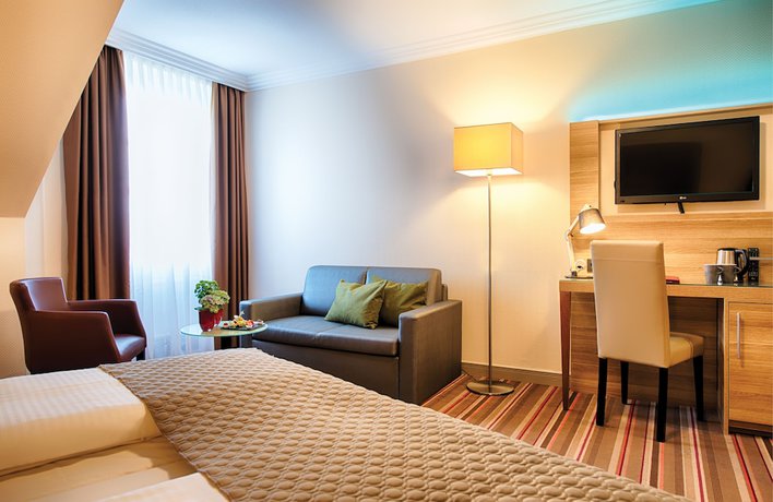 Imagen de la habitación del Hotel Leonardo Hamburg Stillhorn. Foto 11
