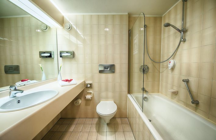 Imagen de la habitación del Hotel Leonardo Hamburg Stillhorn. Foto 14