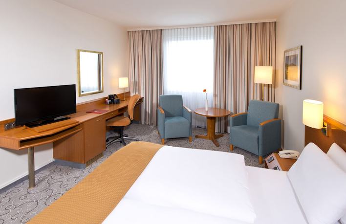 Imagen de la habitación del Hotel Leonardo Heidelberg. Foto 8