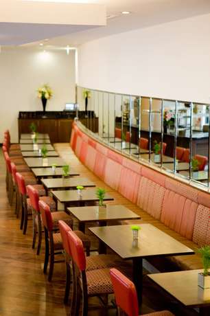 Imagen del bar/restaurante del Hotel Leonardo Hotel Aberdeen. Foto 2