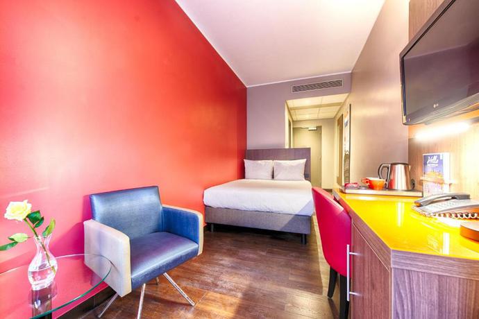 Imagen de la habitación del Hotel Leonardo Hotel Amsterdam City Center. Foto 6