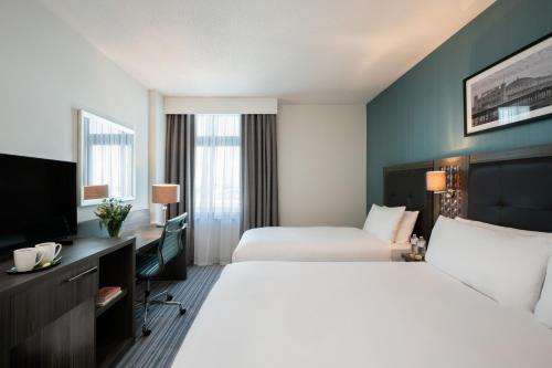 Imagen de la habitación del Hotel Leonardo Hotel Brighton. Foto 15