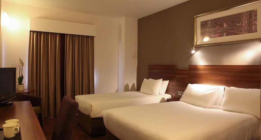 Imagen de la habitación del Hotel Leonardo Hotel Leeds. Foto 12