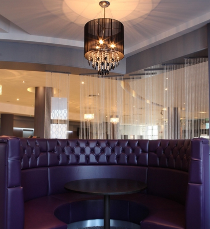 Imagen del bar/restaurante del Hotel Leonardo Hotel Leeds. Foto 8