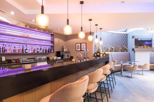 Imagen del bar/restaurante del Hotel Leonardo Hotel Vienna Westbahnhof. Foto 12