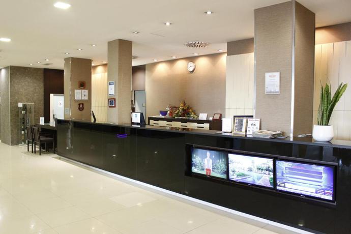 Imagen de los interiores del Hotel Leonardo Hotels Gran Cervantes. Foto 19