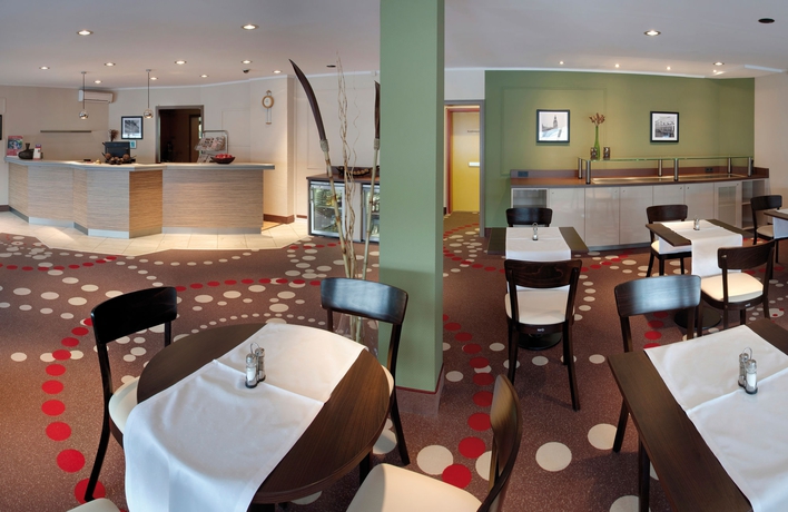 Imagen del bar/restaurante del Hotel Leonardo Inn Hamburg Airport. Foto 6