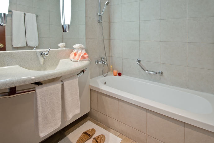 Imagen de la habitación del Hotel Leonardo Jerusalem. Foto 5