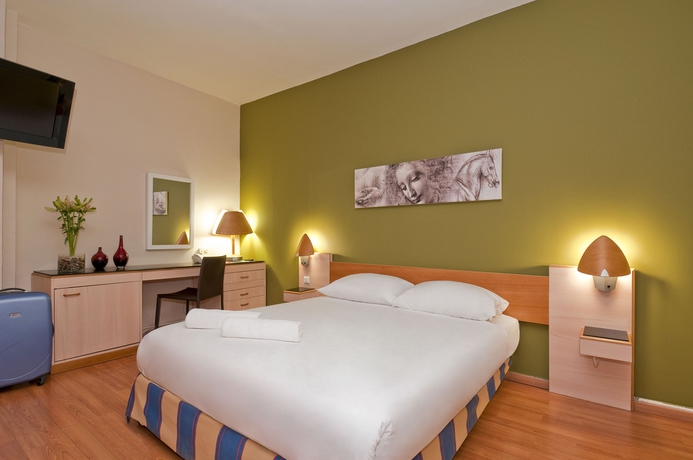 Imagen de la habitación del Hotel Leonardo Jerusalem. Foto 8