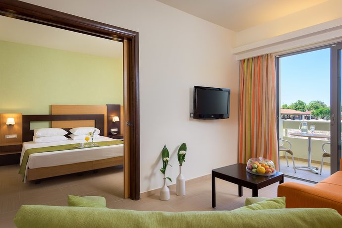 Imagen de la habitación del Hotel Leonardo Kolymbia Resort Rhodes. Foto 13