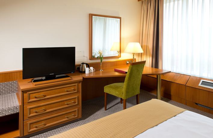 Imagen de la habitación del Hotel Leonardo Köln Bonn Airport. Foto 3