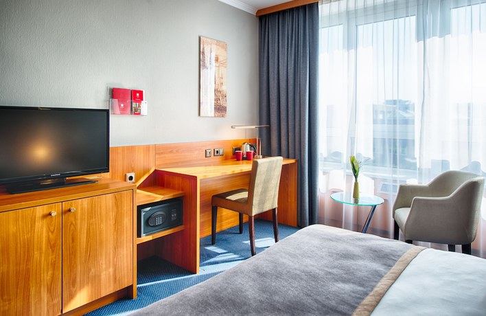 Imagen de la habitación del Hotel Leonardo Köln Bonn Airport. Foto 7